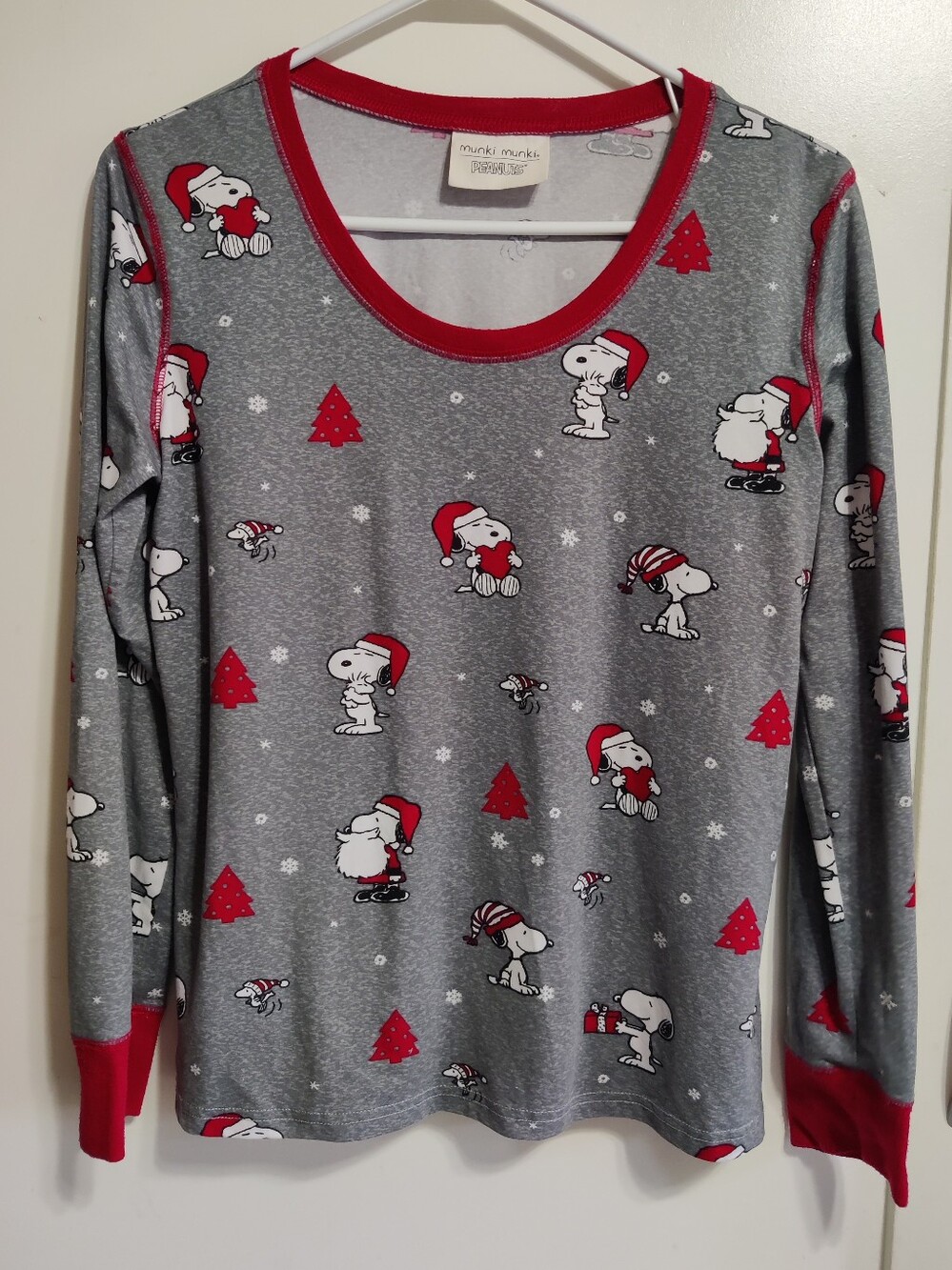 Munki Munki Snoopy Women's Pajama Set - Picture 2 of 8